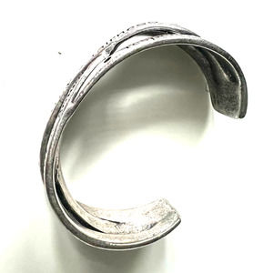 CHICO'S Inspirational Motivational Saying Silver Tone Cuff Bracelet